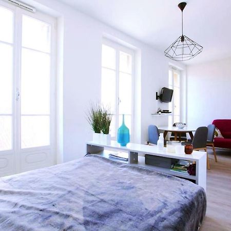 Grand Studio Au Pied Du Panier Apartman Marseille Kültér fotó